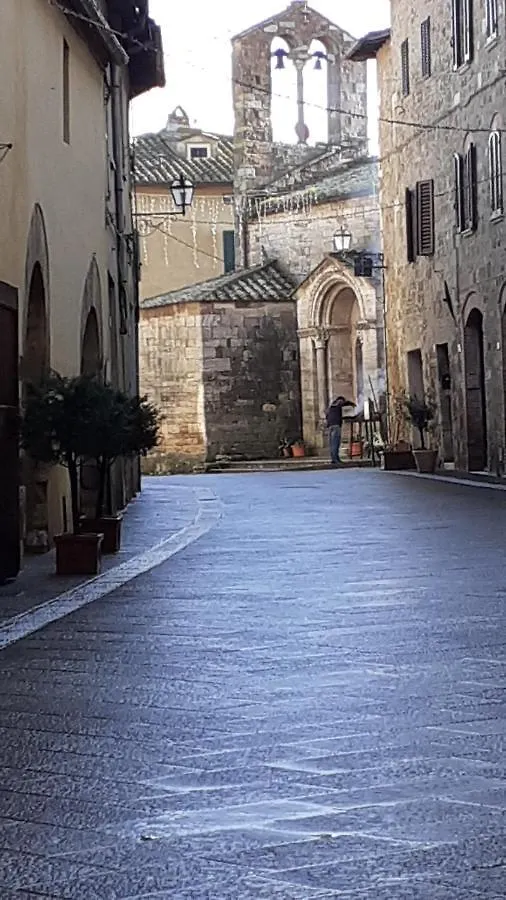 Casa Armonia Appartamento San Quirico dʼOrcia Italia
